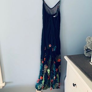 Old Navy Maxi flower dress Size Small